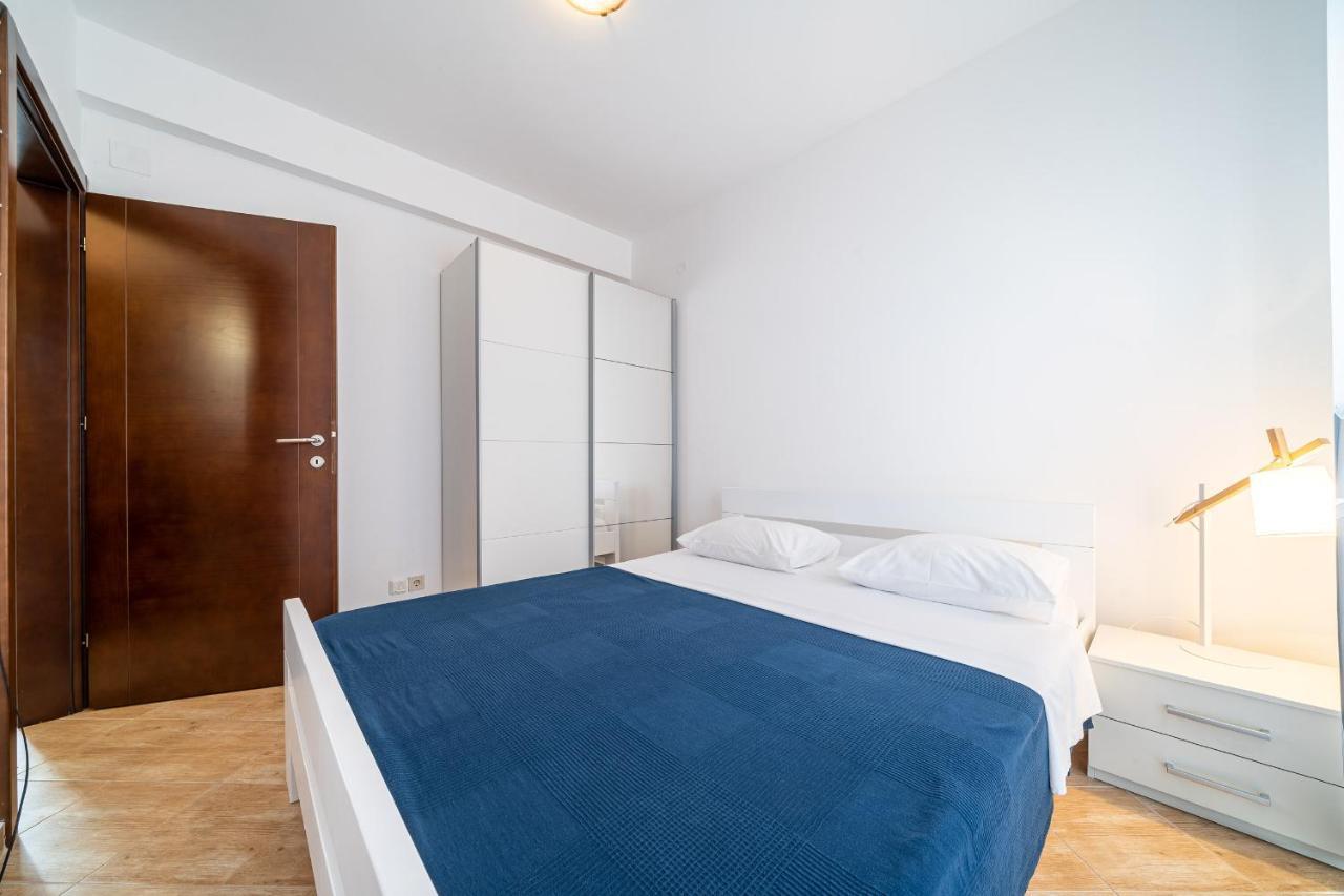 Apartments Svetlana Tivat Exterior photo